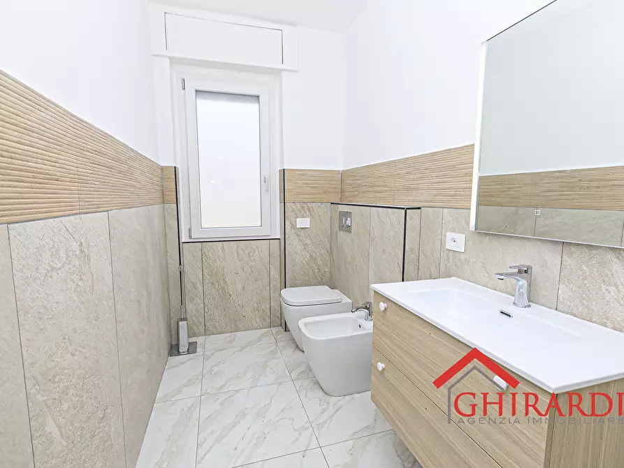 Immagine 23 di Trilocale in affitto  in VIA GIACOMO PUCCINI 19 a Genova