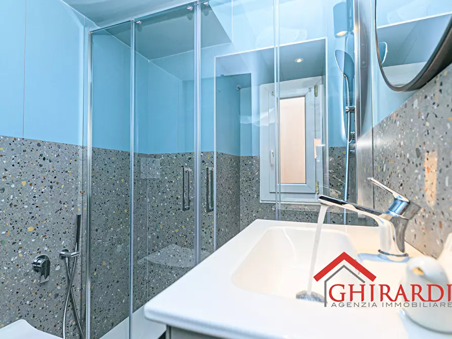 Immagine 21 di Bilocale in vendita  in Via Ramiro Ginocchio 10 a Genova