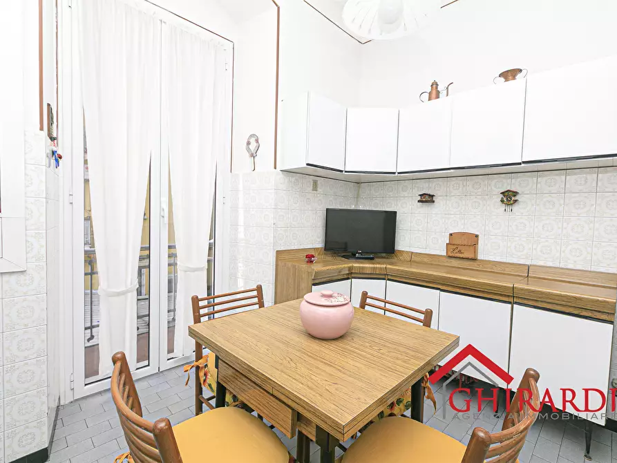 Immagine 12 di Trilocale in vendita  in Via Carlo Corsi 3 a Genova