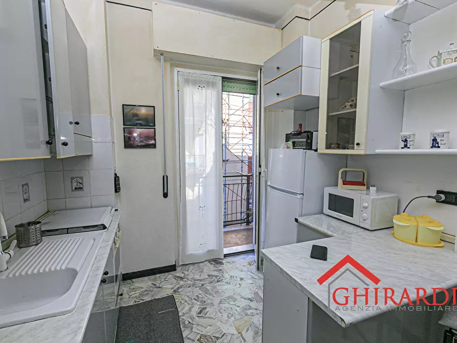 Immagine 9 di Trilocale in affitto  in VIA CANESI 56 a Genova