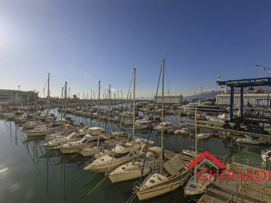 Immagine 37 di Trilocale in vendita  in VIA CIBRARIO SC B 33 a Genova