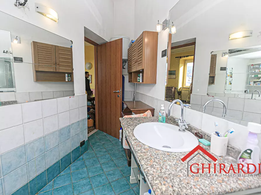 Immagine 22 di Trilocale in vendita  in VIA CHIARAVAGNA 7 a Genova