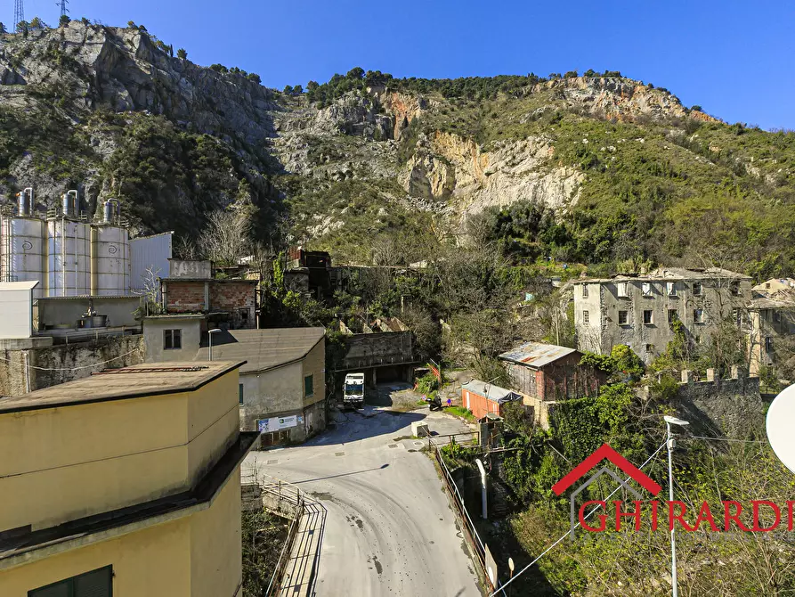 Immagine 22 di Trilocale in vendita  in Via Panigaro 8 a Genova