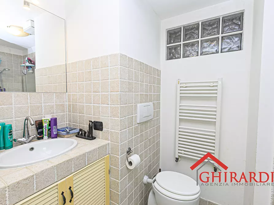 Immagine 33 di Quadrilocale in vendita  in Via Sardorella 85A a Sant'olcese