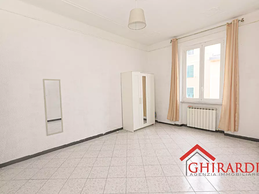 Immagine 12 di Bilocale in vendita  in VIA ANDREA DEL SARTO 26 a Genova