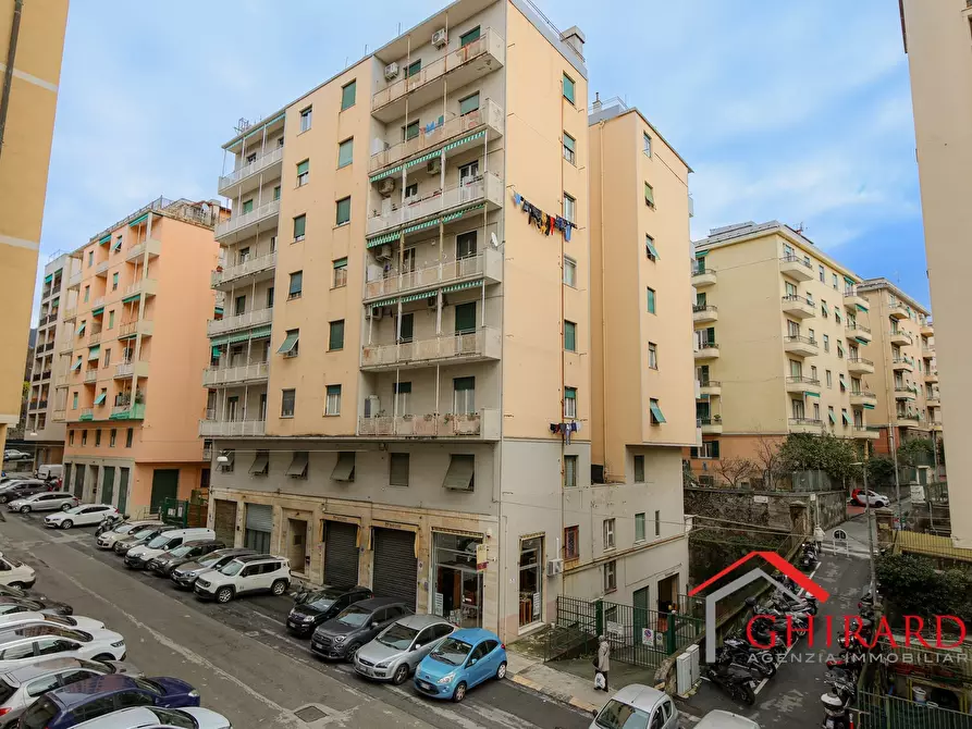 Immagine 39 di Quadrilocale in vendita  in VIA MOLFINO 6 a Genova