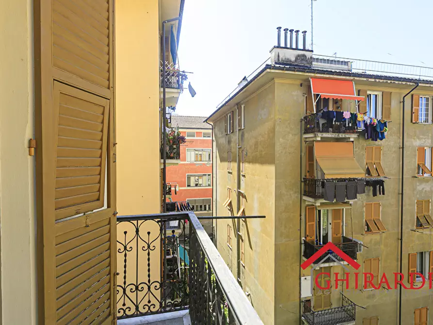 Immagine 32 di Quadrilocale in vendita  in Via Giuseppe de Notaris 4 a Genova