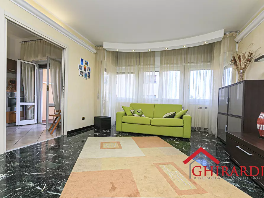 Immagine 1 di Trilocale in affitto  in Via Antonio Sant'Elia 190 a Genova