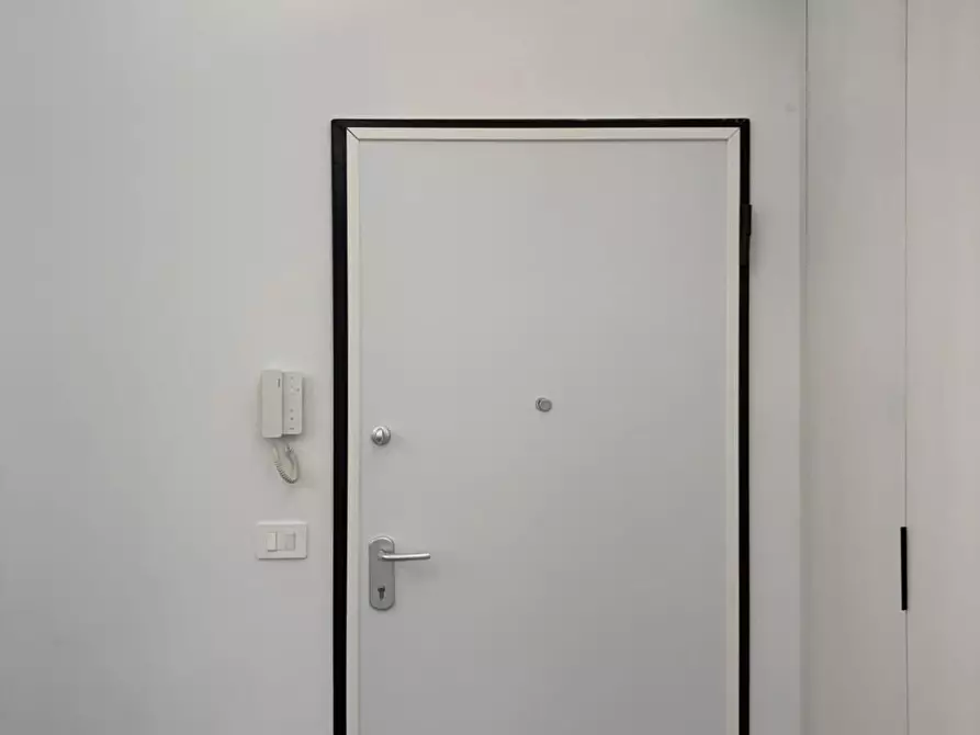 Immagine 2 di Monolocale in affitto  in Via Chiaravagna 19 a Genova