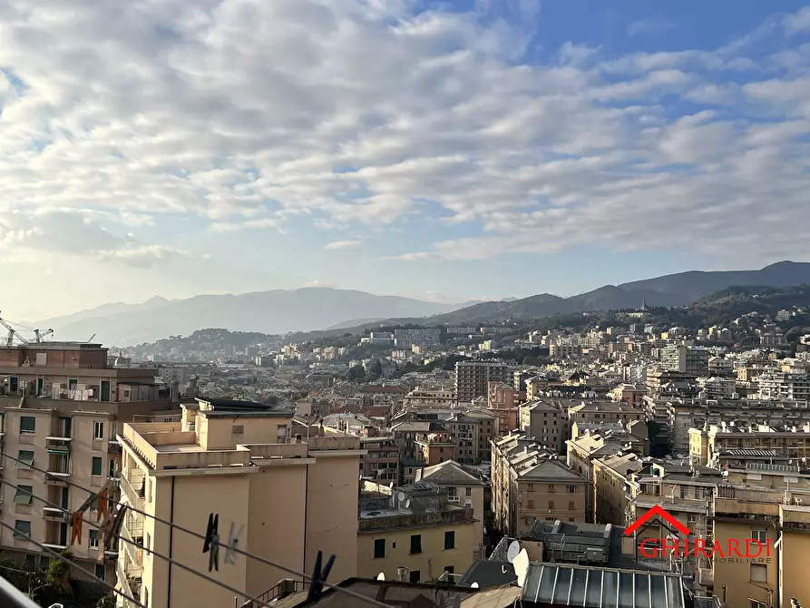 Immagine 20 di Quadrilocale in affitto  in VIA LODOVICO CALDA 16 a Genova