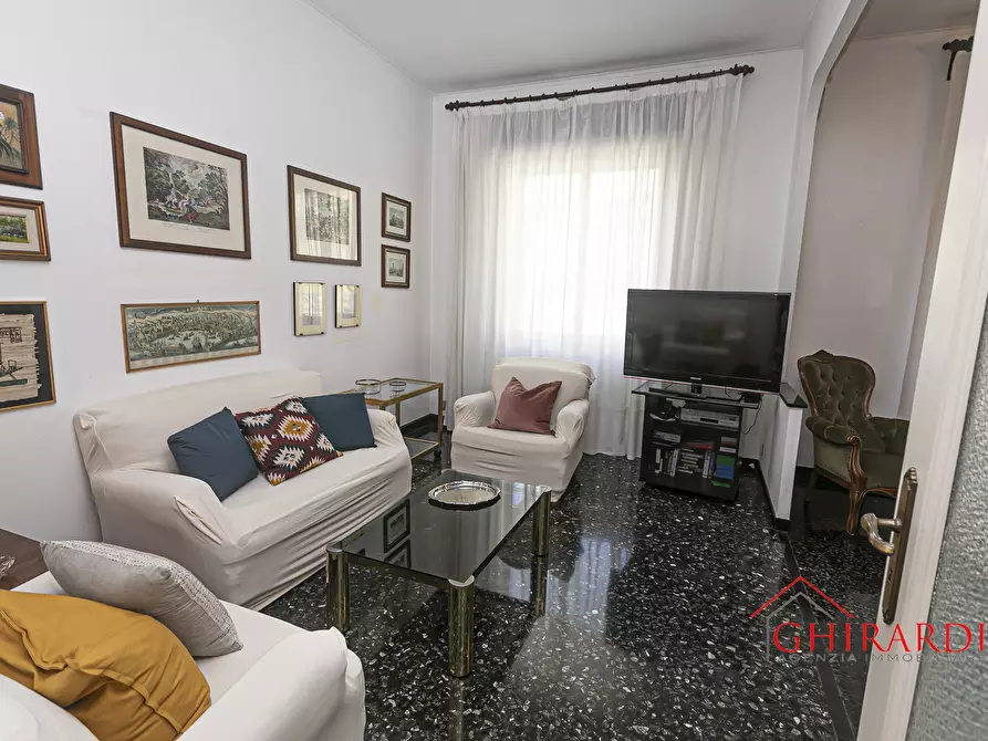 Immagine 9 di Bilocale in affitto  in VIA GIOVANNI AMBROGIO MOLFINO 10 a Genova