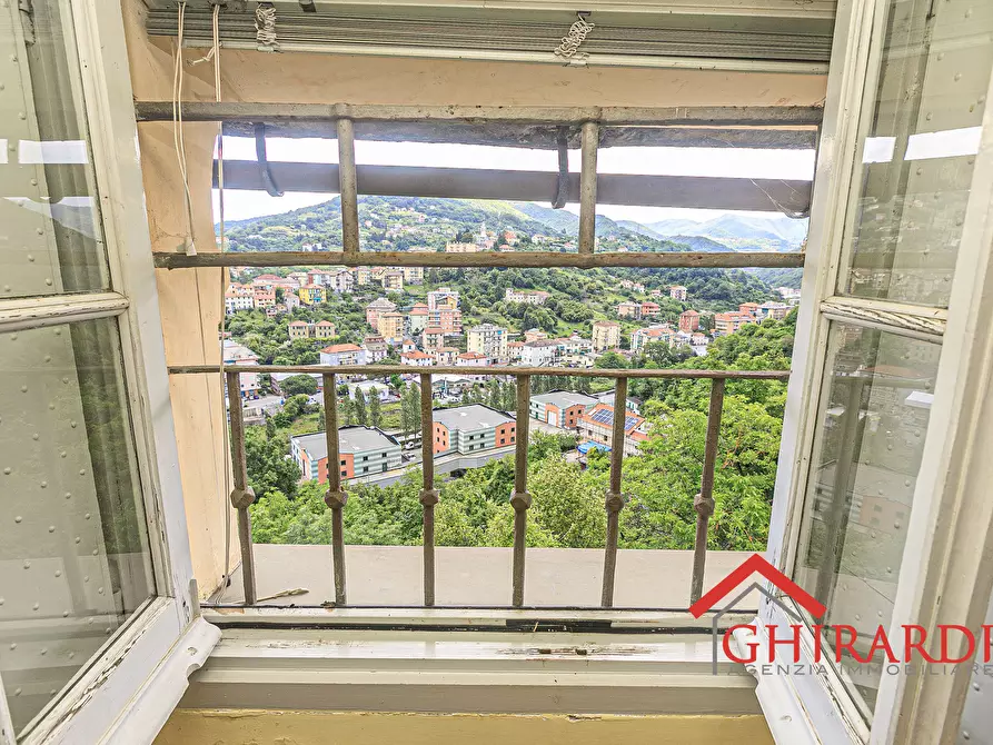 Immagine 35 di Quadrilocale in vendita  in Via Sardorella 85A a Sant'olcese