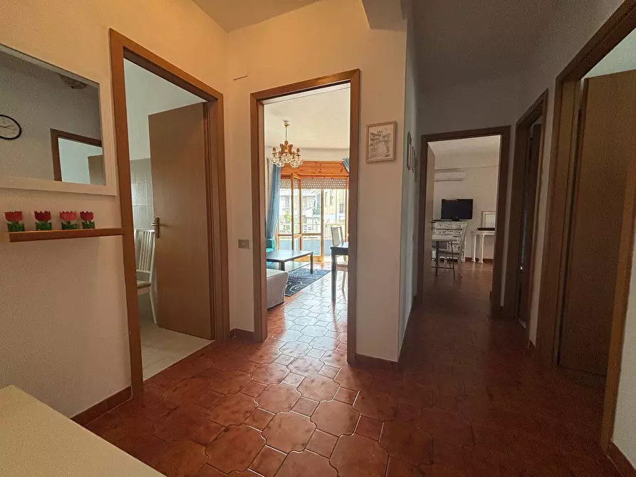 Immagine 3 di Trilocale in vendita  in Via Lipari 1A a Nettuno