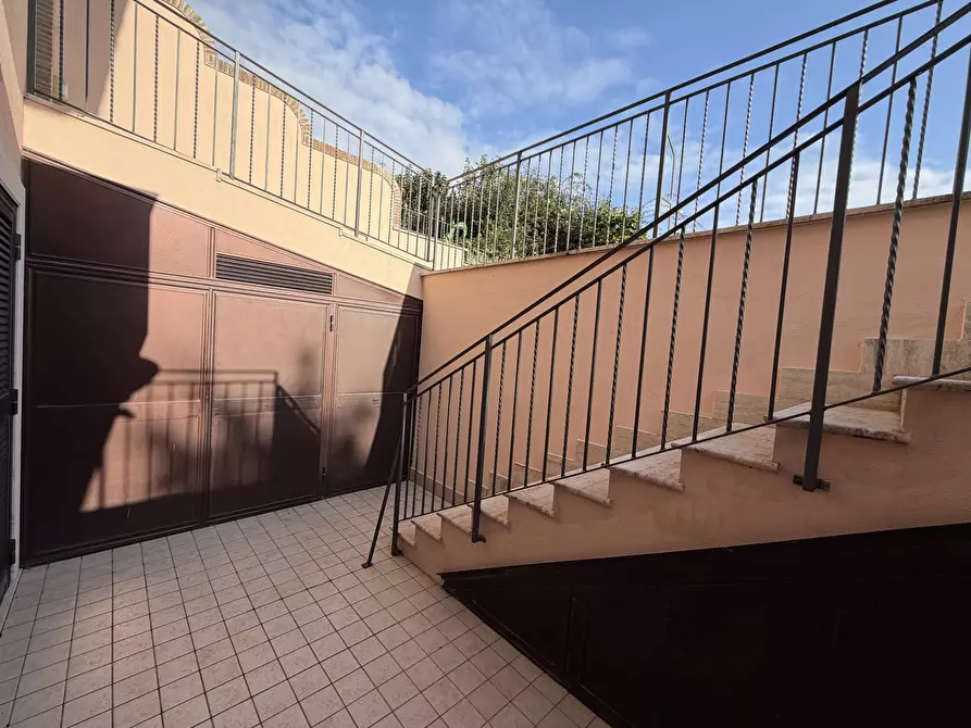 Immagine 5 di Villa in vendita  in Via Dora Baltea a Ardea