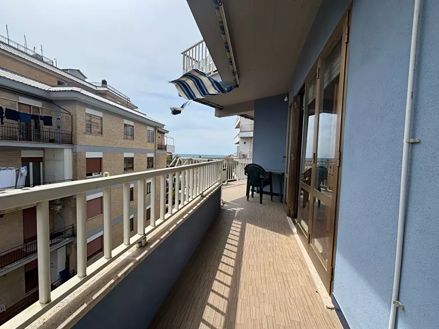 Immagine 17 di Trilocale in vendita  in Via Lipari 1A a Nettuno