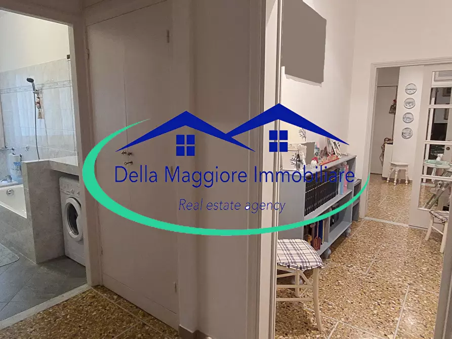 Immagine 15 di Appartamento in vendita  in via Ascoli a Livorno