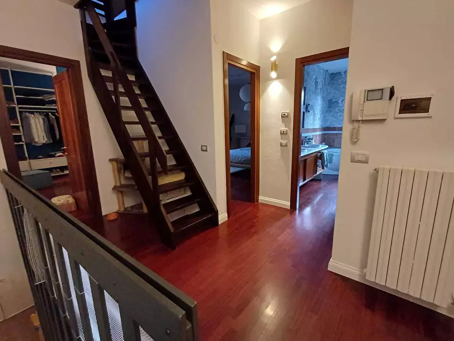 Immagine 21 di Casa bifamiliare in vendita  a Livorno