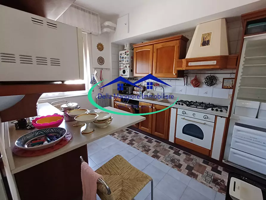 Immagine 10 di Pentalocale in vendita  in via montebello a Livorno