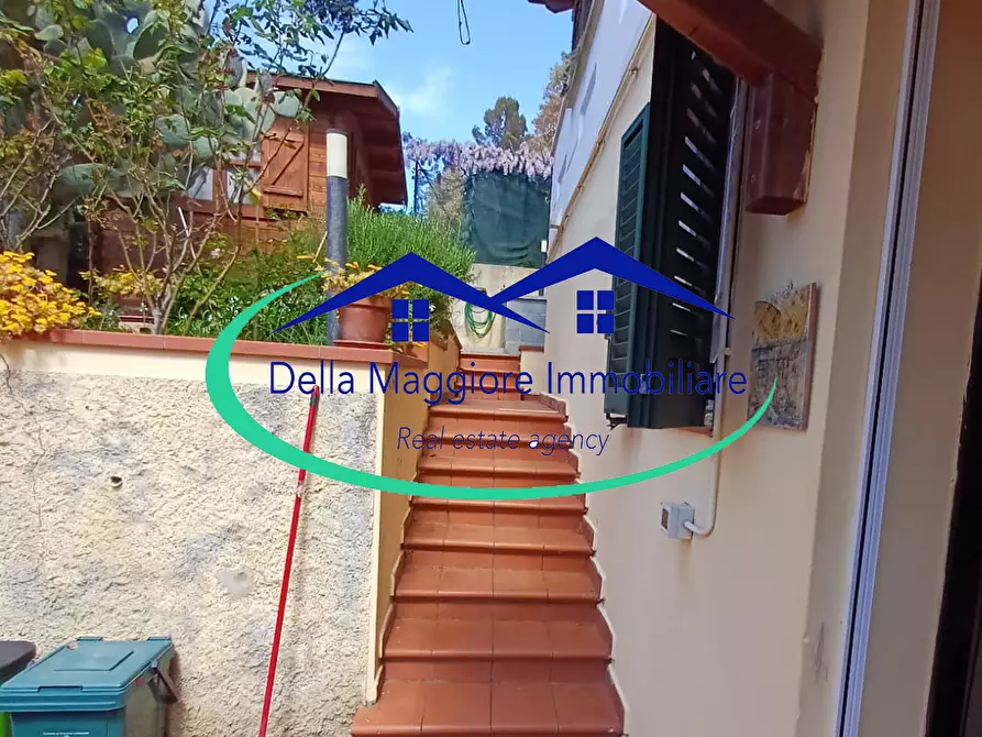 Immagine 36 di Casa bifamiliare in vendita  in piazza delle carrozze 3 a Livorno