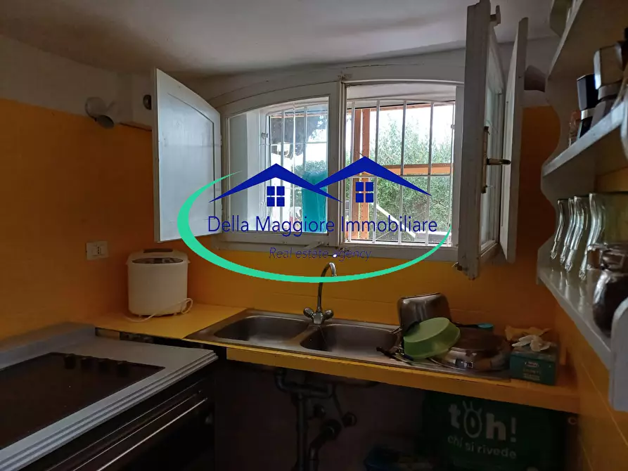 Immagine 26 di Casa indipendente in vendita  a Livorno
