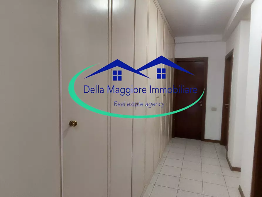 Immagine 11 di Appartamento in vendita  in Via Emilio Zola a Livorno