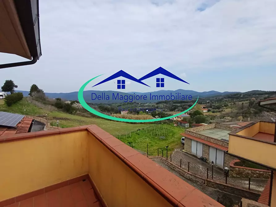 Immagine 18 di Casa bifamiliare in vendita  in sassogrosso a Rosignano Marittimo