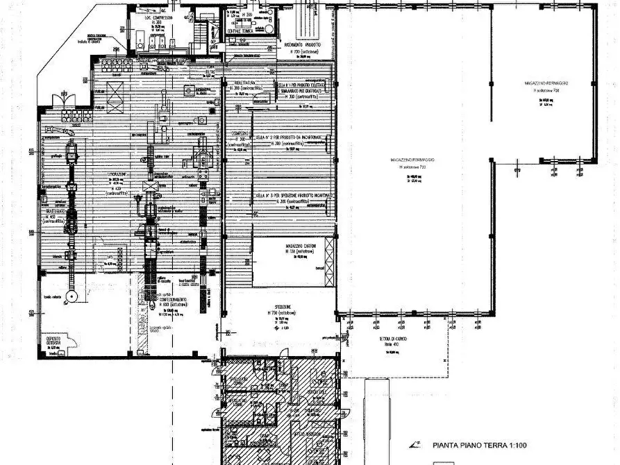 Immagine 8 di Attività artigianale in vendita  a Parma