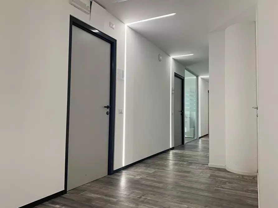 Immagine 7 di Ufficio in affitto  in Via Zambra 11 a Trento