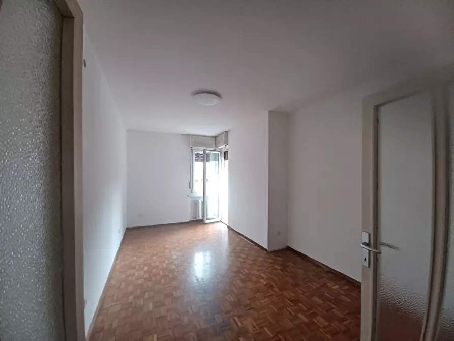 Immagine 6 di Quadrilocale in vendita  a Trento