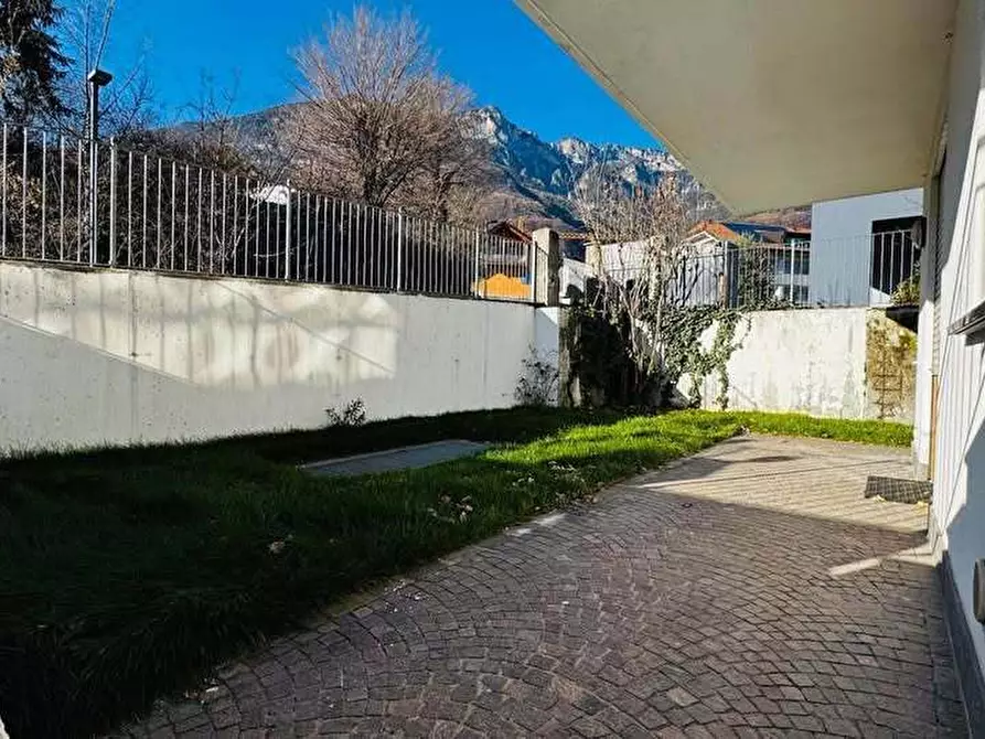 Immagine 1 di Bilocale in vendita  a Termeno Sulla Strada Del Vino .Tramin An Der.