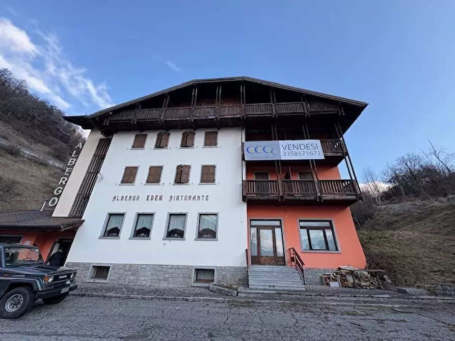 Immagine 2 di Albergo/B&B/Residence in vendita  in VIA NAZIONALE 2 a Sella Giudicarie
