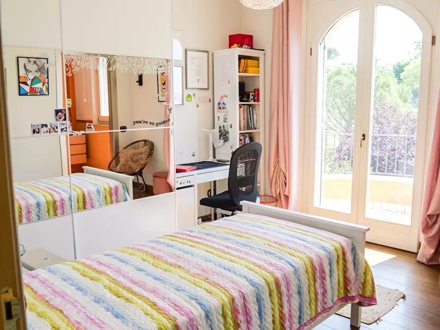 Immagine 34 di Villa in vendita  in Via Passarini a Recanati