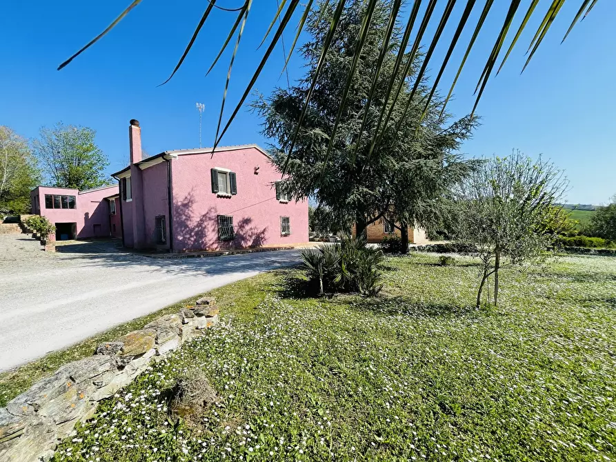 Immagine 15 di Rustico / casale in vendita  in Via Paterno a Ancona