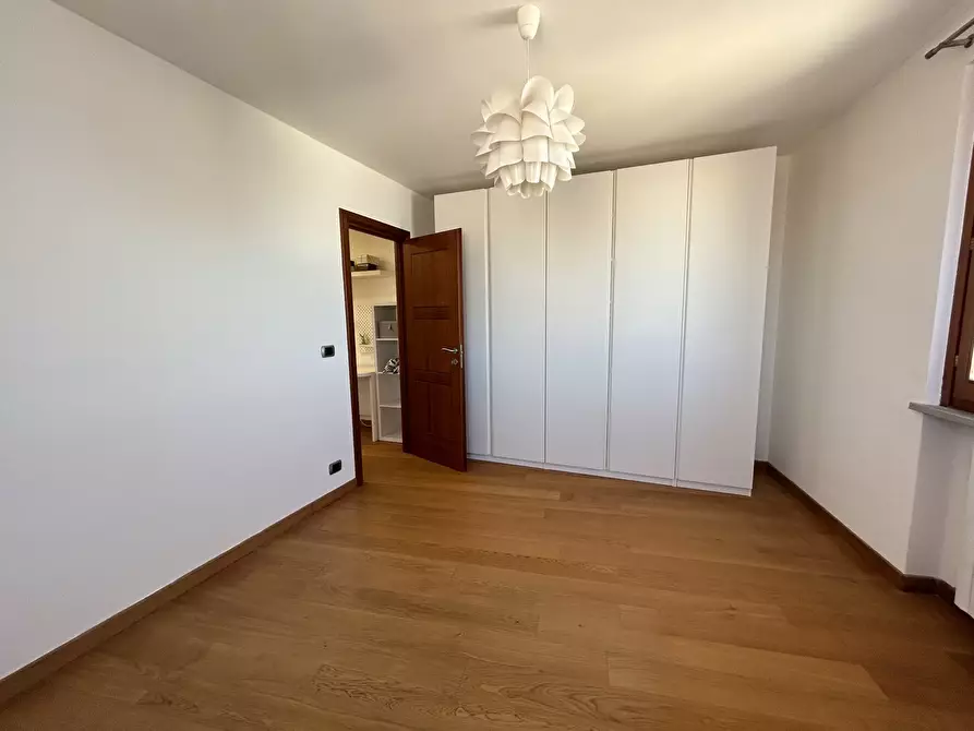 Immagine 17 di Bilocale in affitto  in Via Astagno a Ancona