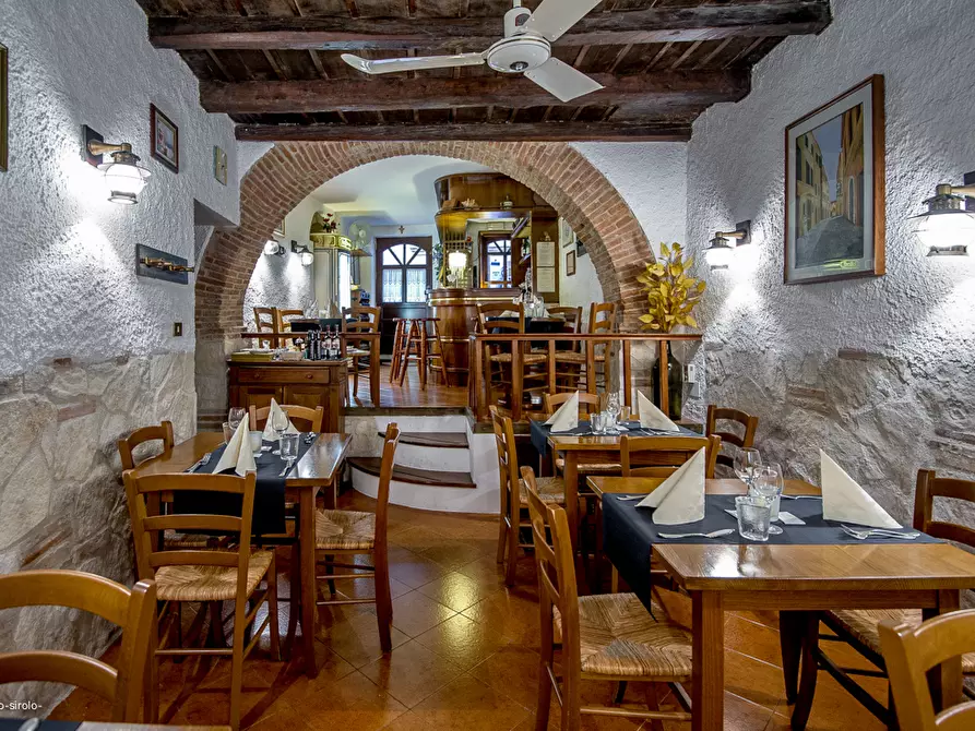 Immagine 13 di Bar / Ristorante in vendita  in Via Enrico Cialdini a Sirolo