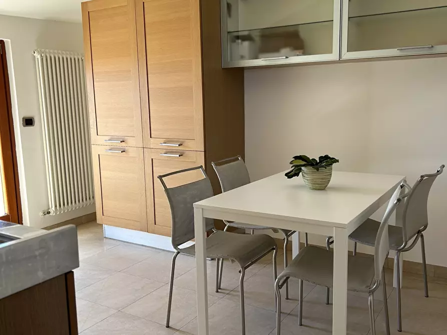 Immagine 21 di Bilocale in affitto  in Via Astagno a Ancona