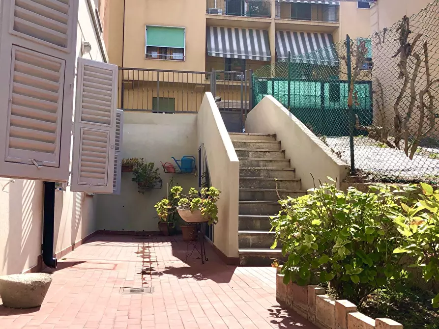 Immagine 31 di Stanza singola in affitto  in Via Francesco Rismondo a Ancona