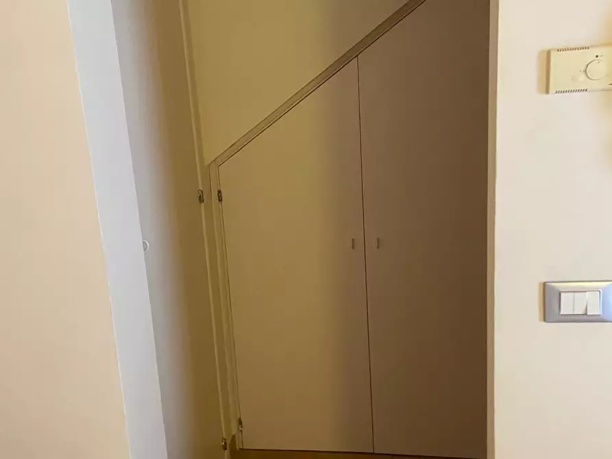 Immagine 6 di Bilocale in affitto  a Osimo