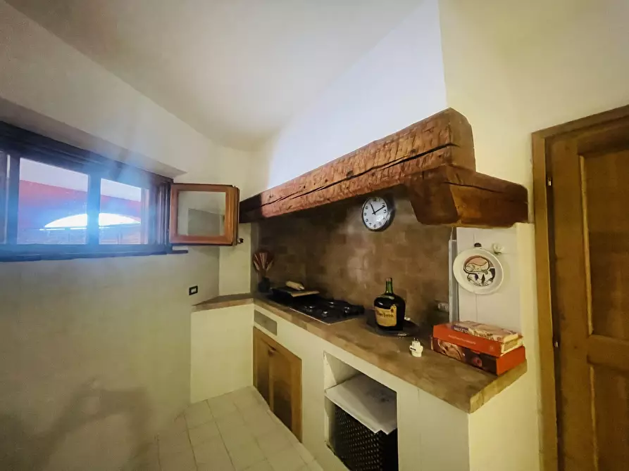 Immagine 5 di Porzione di casa in vendita  in Via Montegallo a Osimo