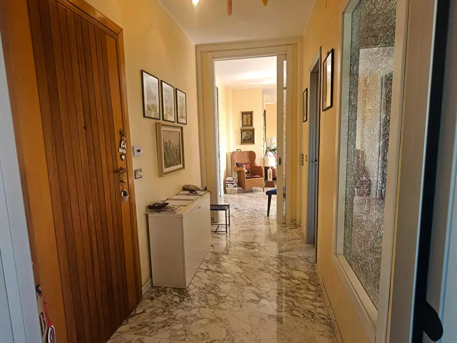 Immagine 17 di Pentalocale in vendita  in Via Borea 63 a San Remo