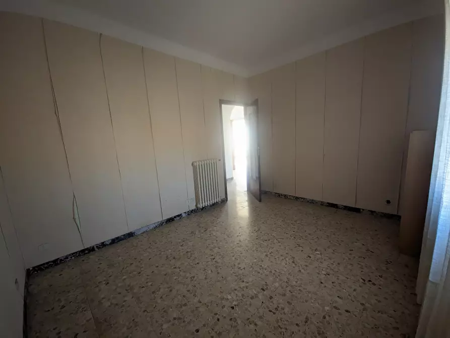 Immagine 12 di Appartamento in vendita  in Via Giovanni Pascoli 158 a San Remo