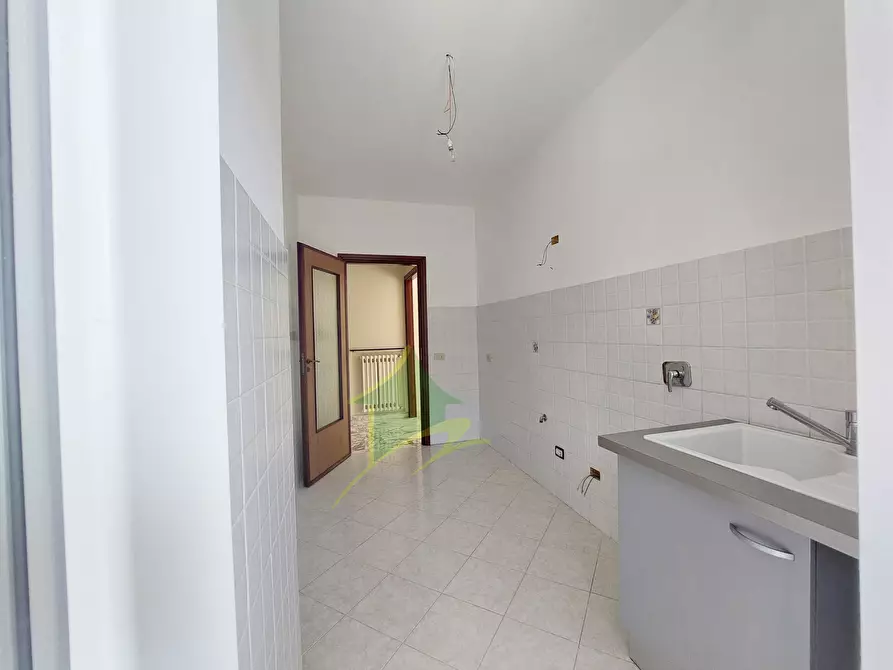 Immagine 6 di Trilocale in affitto  in Via Vallarino 78 a San Remo