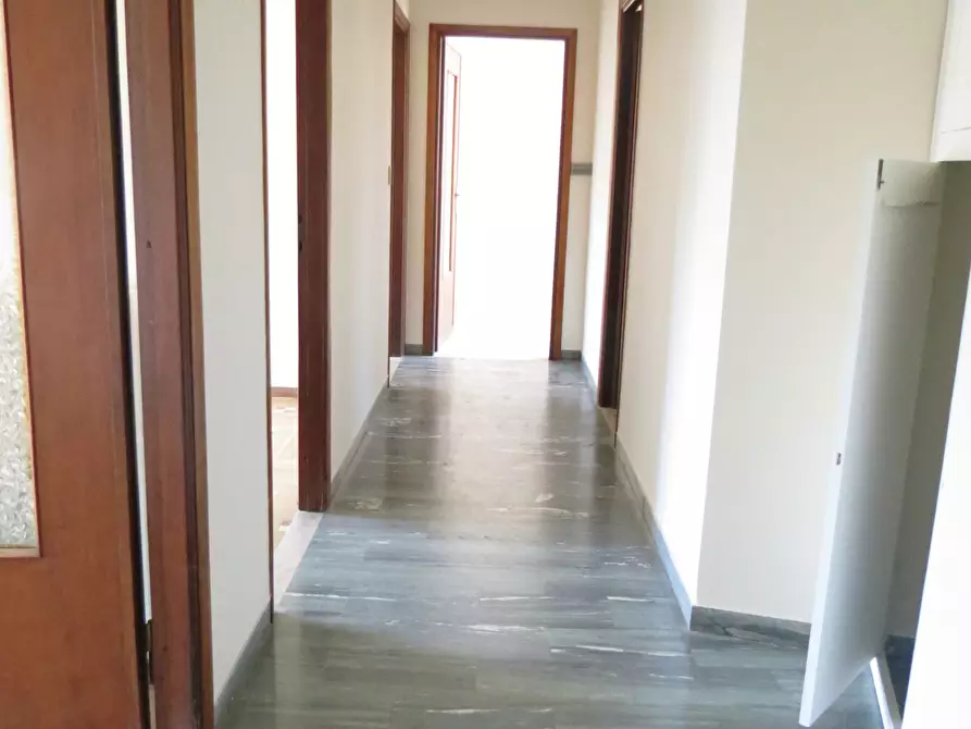 Immagine 9 di Trilocale in affitto  in Via Meridiana 25 a San Remo