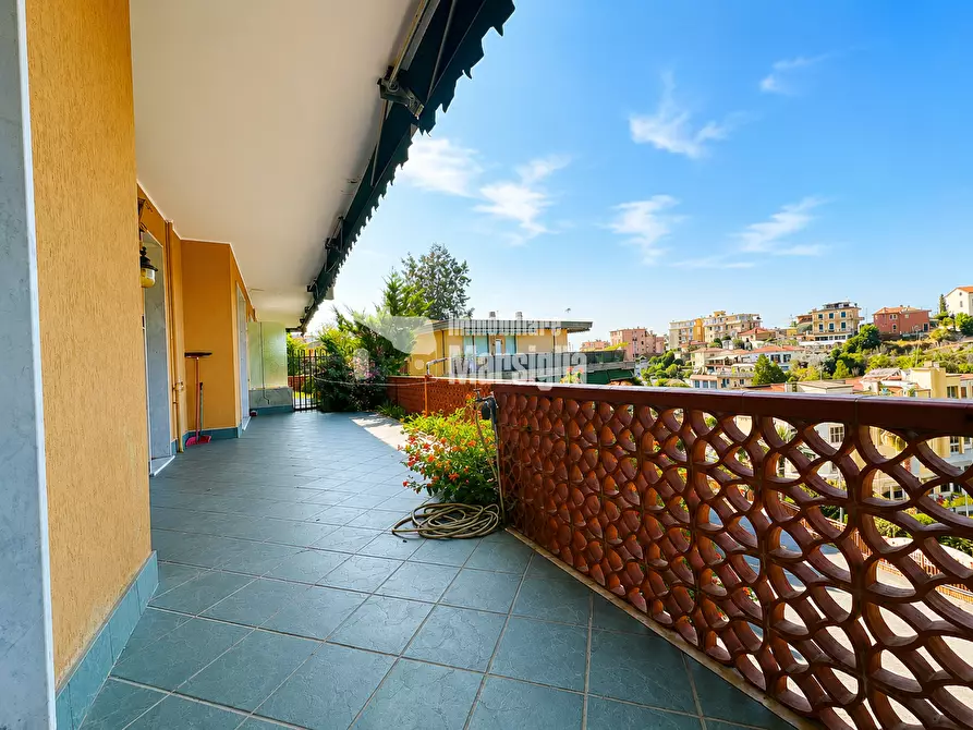 Immagine 3 di Bilocale in vendita  in Strada Privata Vallarino 92 a San Remo