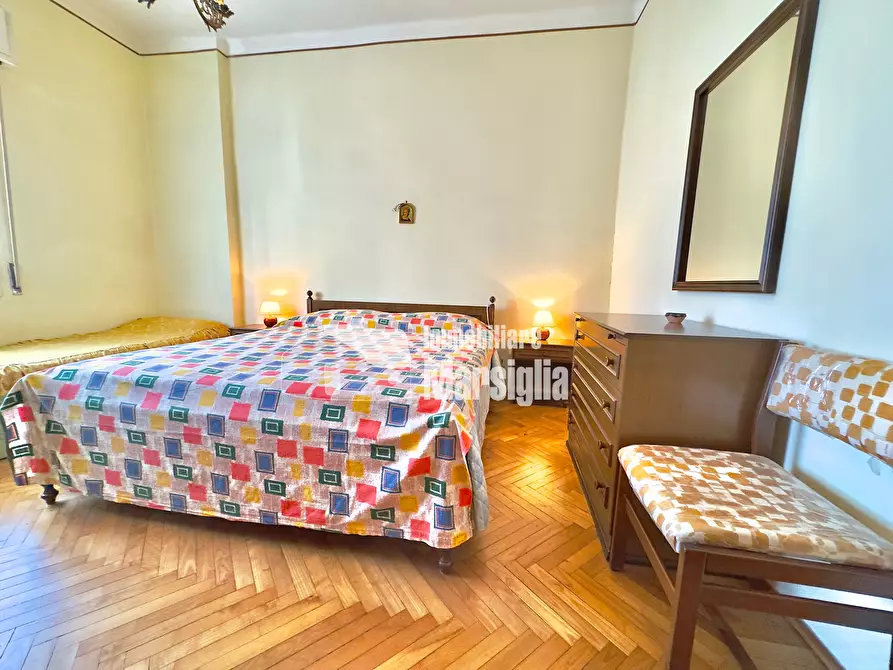 Immagine 11 di Trilocale in vendita  in Via Padre Semeria 88 a San Remo
