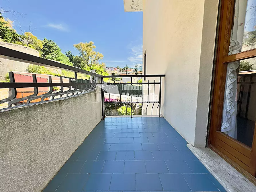 Immagine 12 di Monolocale in vendita  in Strada Solaro 121 a San Remo