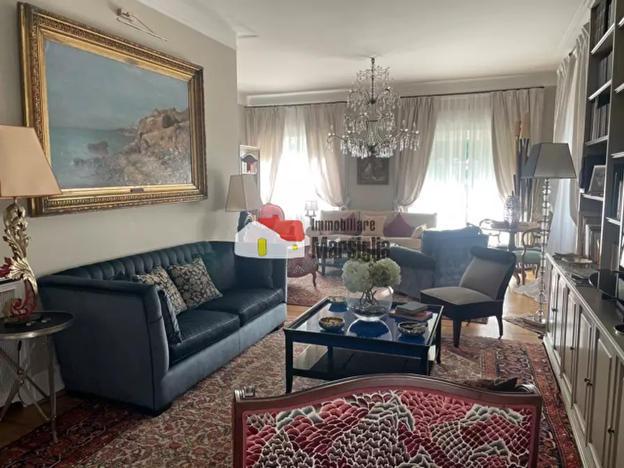 Immagine 5 di Pentalocale in vendita  in Via Nuvoloni 73 a San Remo