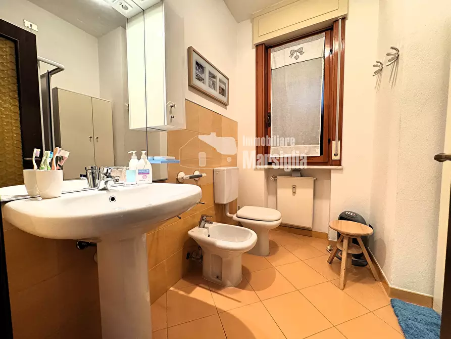 Immagine 12 di Bilocale in vendita  in Strada Privata Vallarino 92 a San Remo