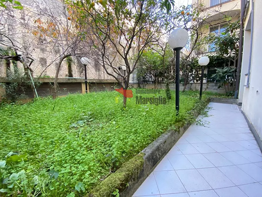 Immagine 26 di Quadrilocale in vendita  in Strada Solaro 88 a San Remo