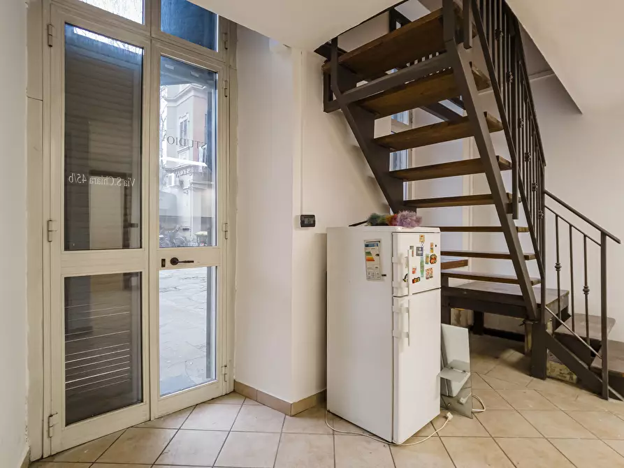 Immagine 11 di Loft/Open space in vendita  in Via Santa Chiara a Torino